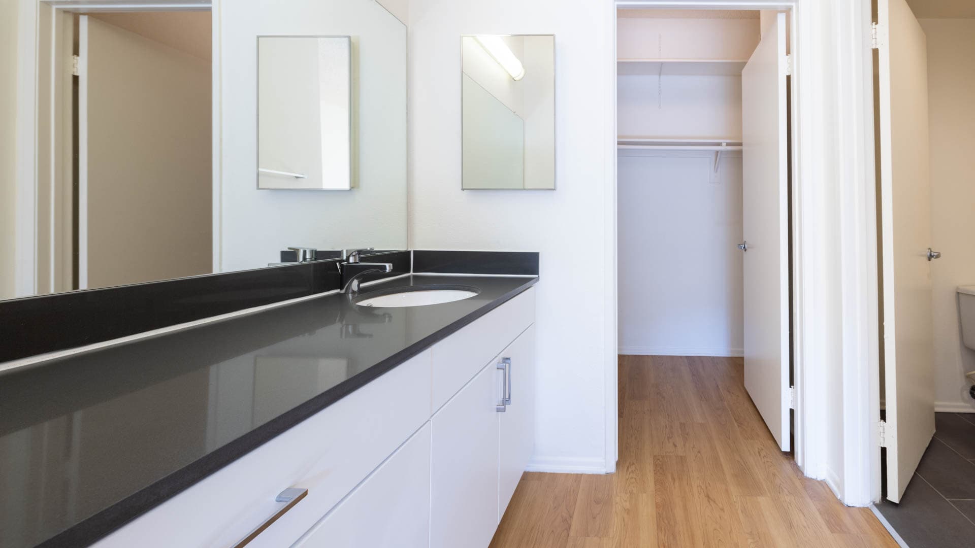 Northglen Apartments 5 of 8