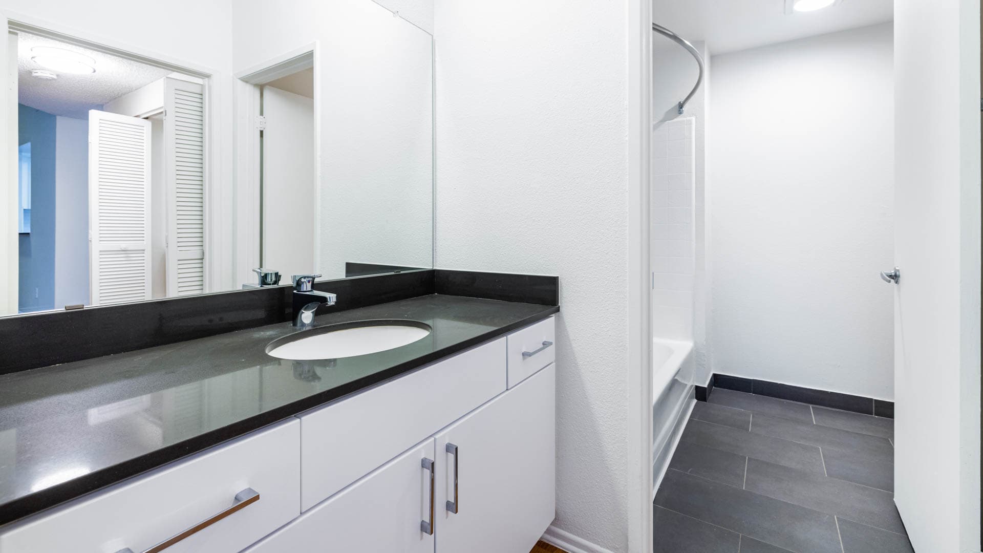 Northglen Apartments 15 of 30