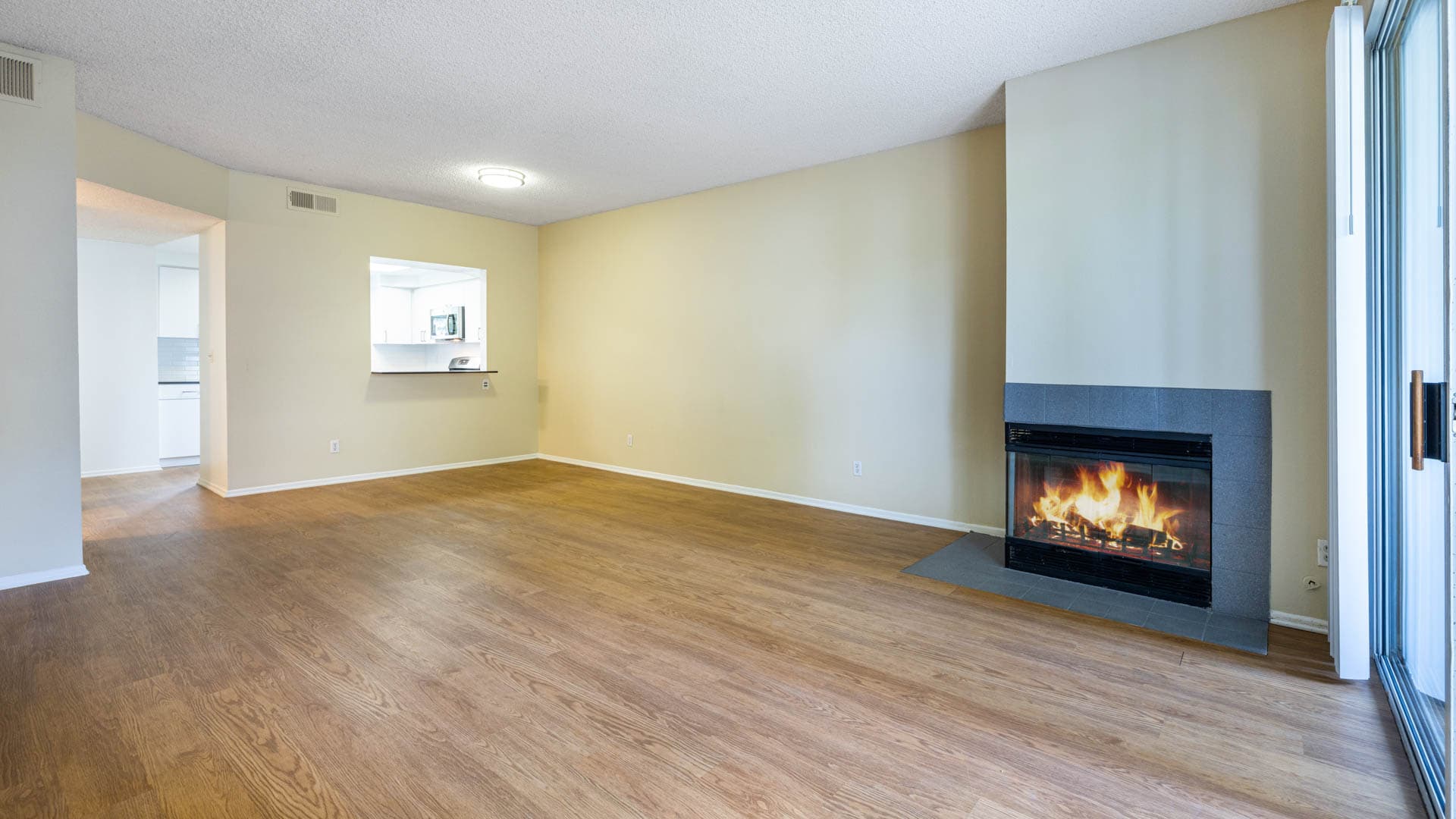 Northglen Apartments 9 of 30