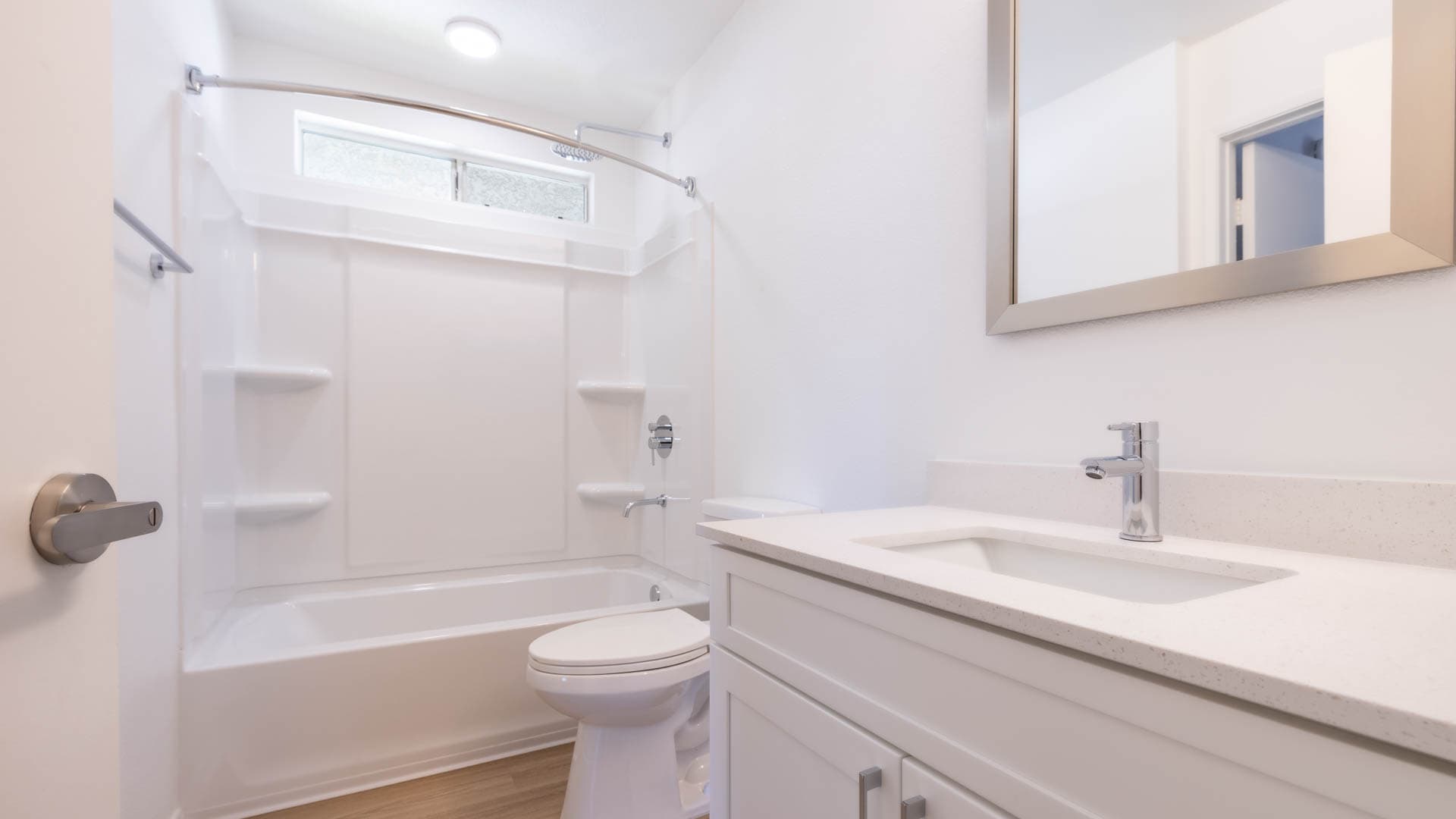 Oak Park Apartment Homes 1 of 11