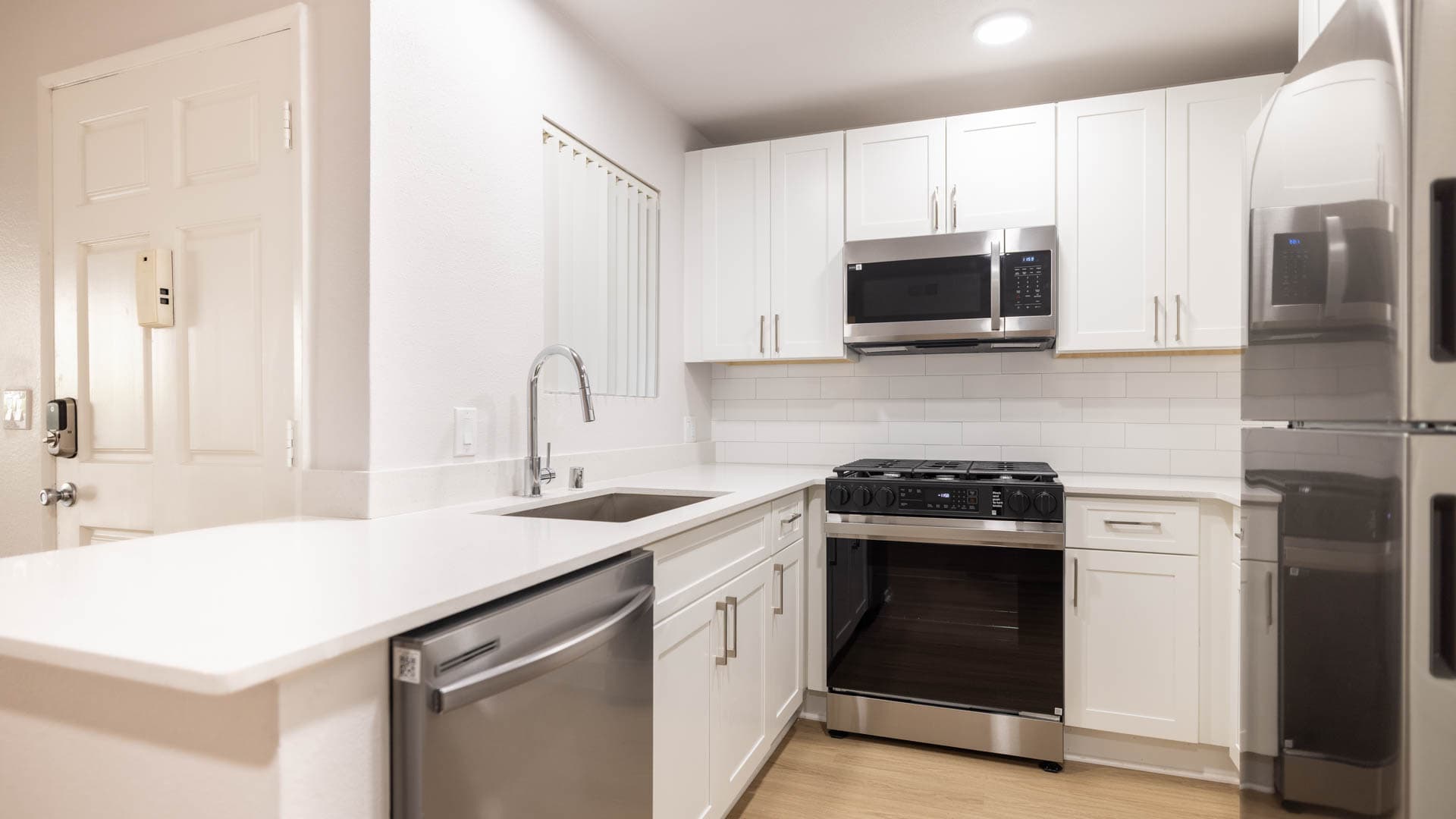 Oak Park Apartment Homes 5 of 19