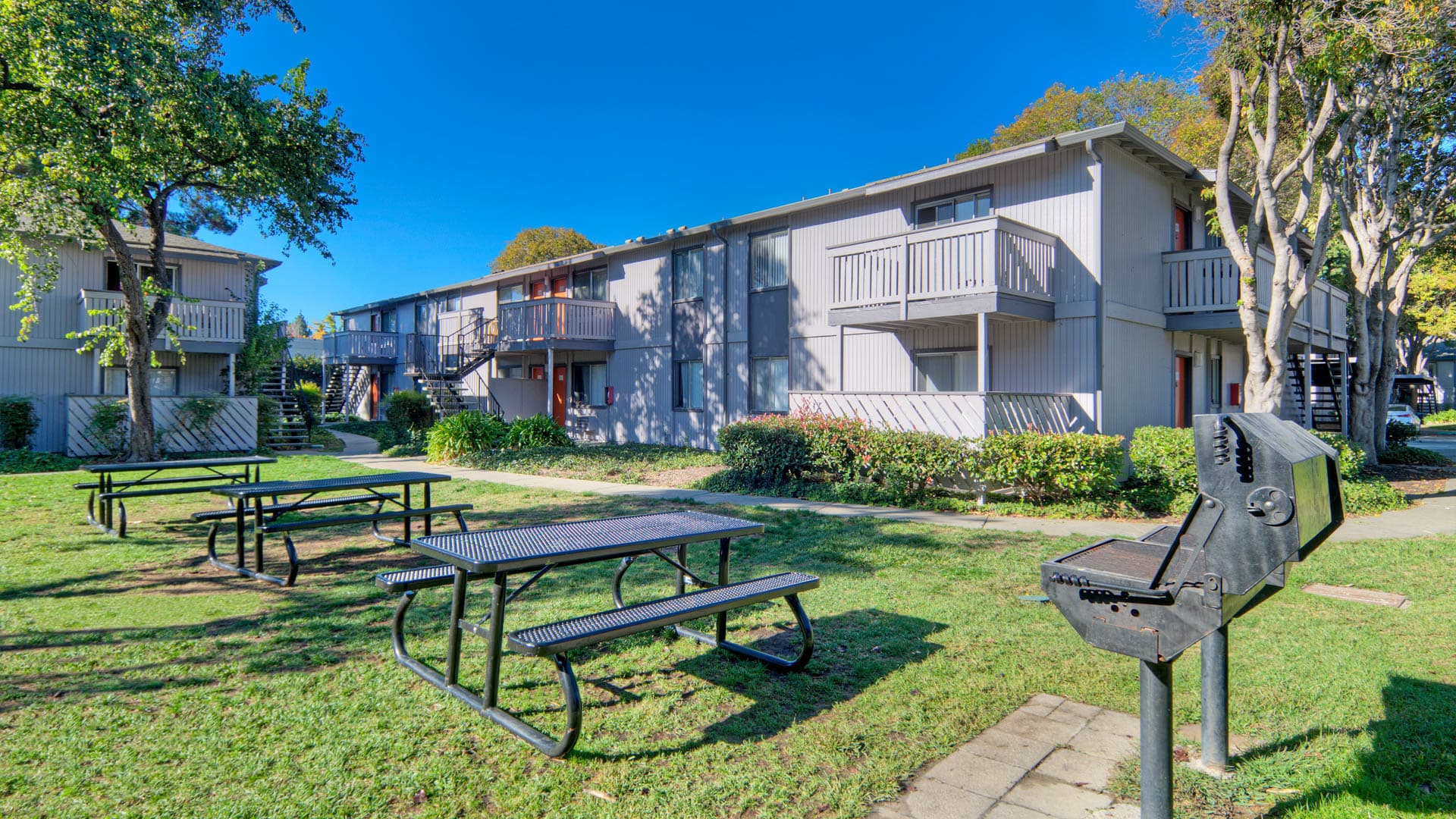 Parkside Apartments 14 of 19