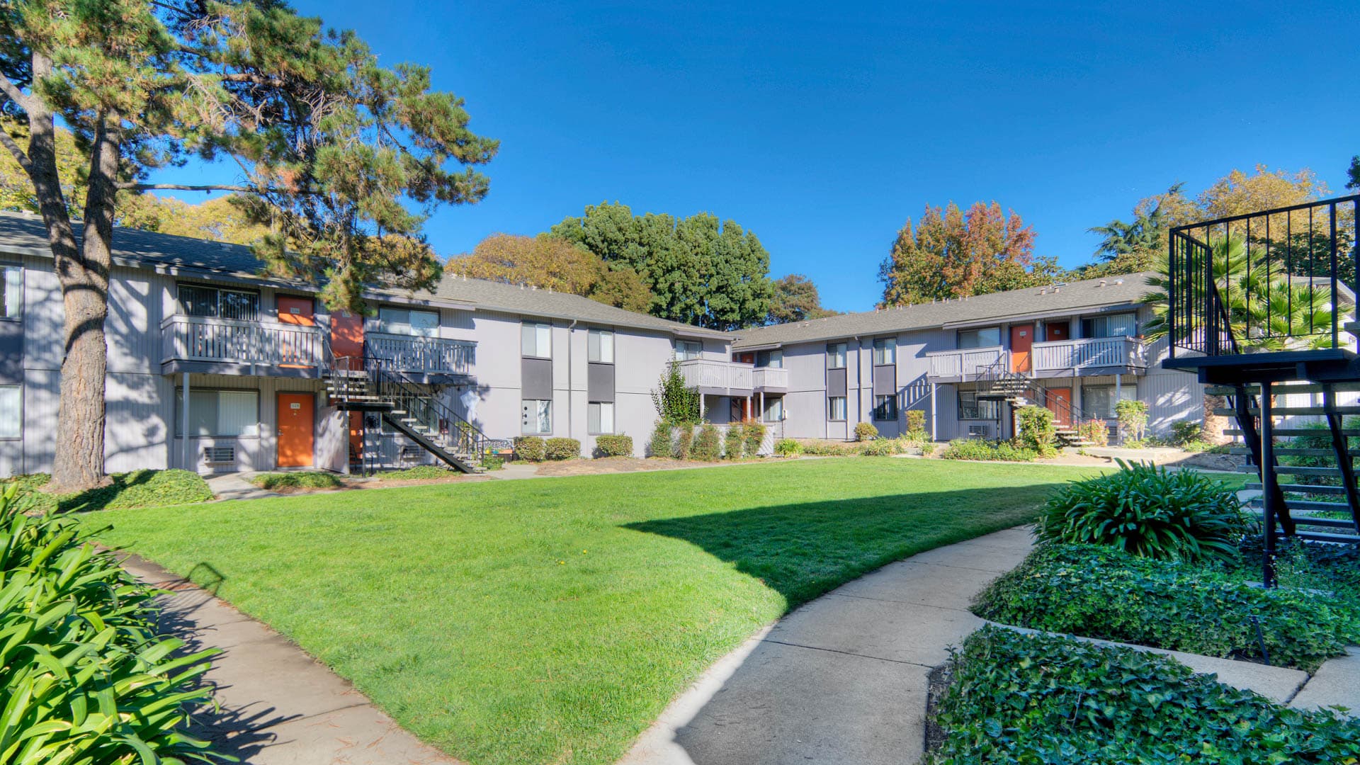 Parkside Apartments 2 of 19