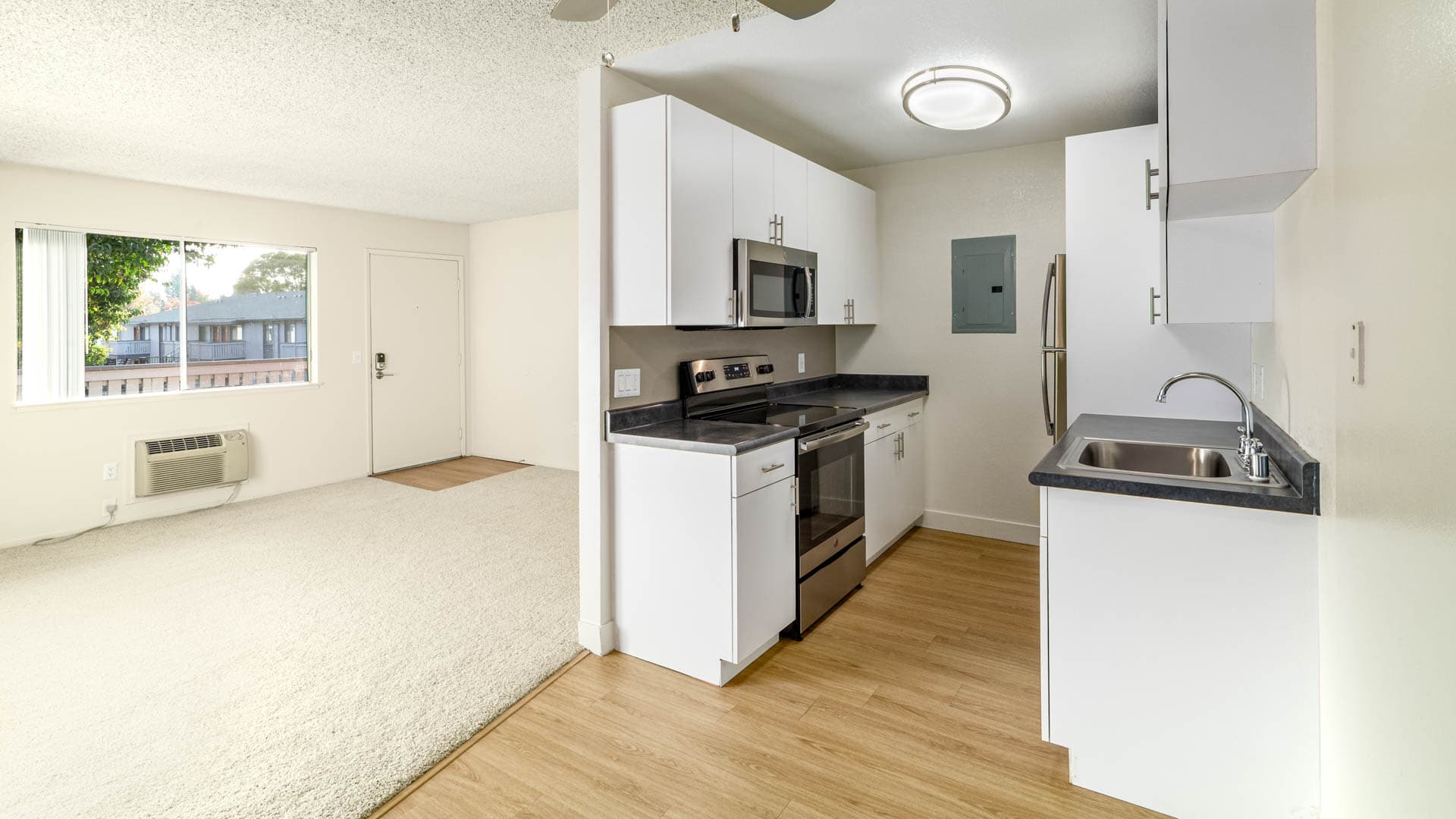 Parkside Apartments 3 of 8
