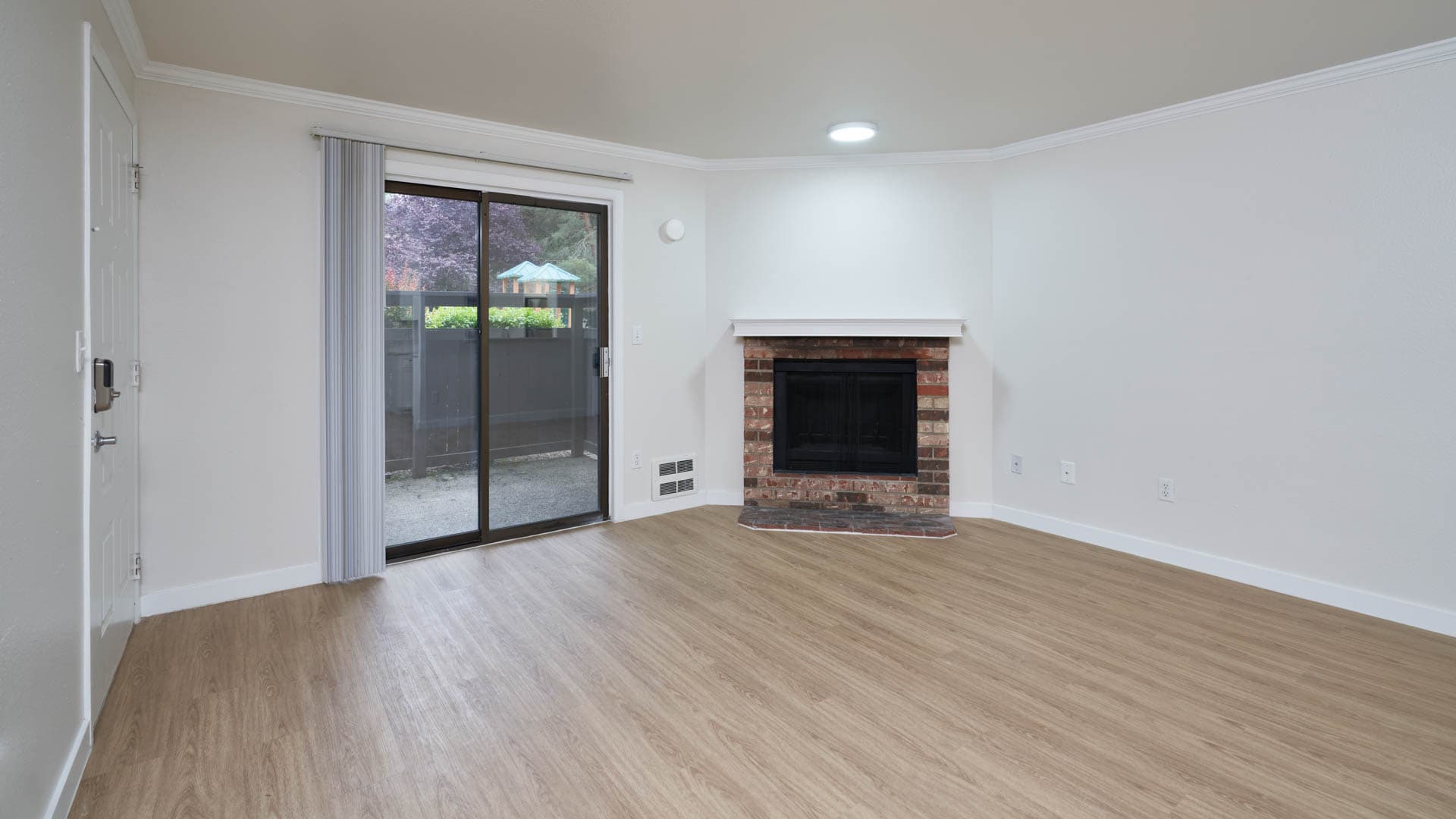 Bellevue Meadows Apartments 11 of 35