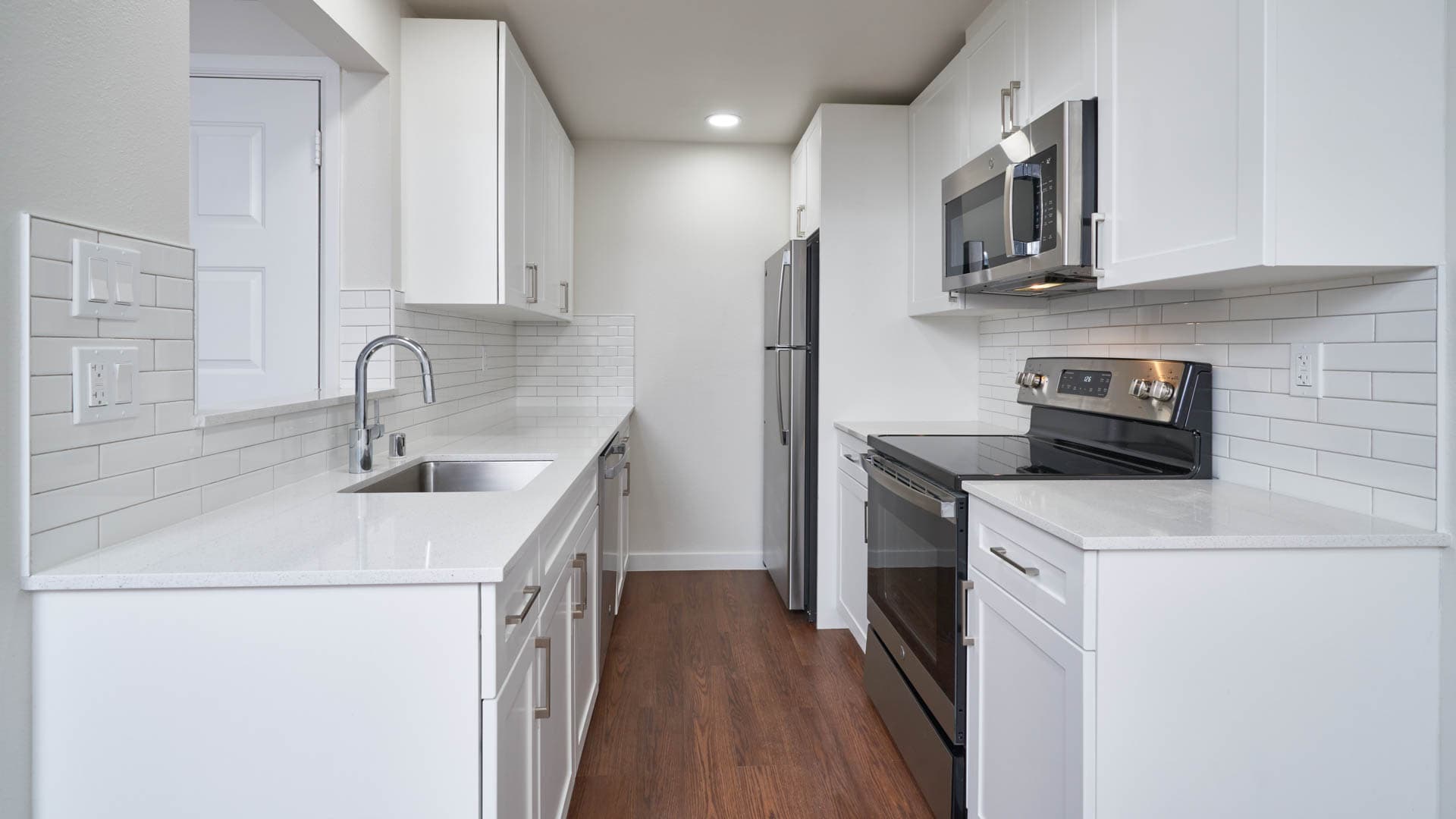 Bellevue Meadows Apartments 5 of 35