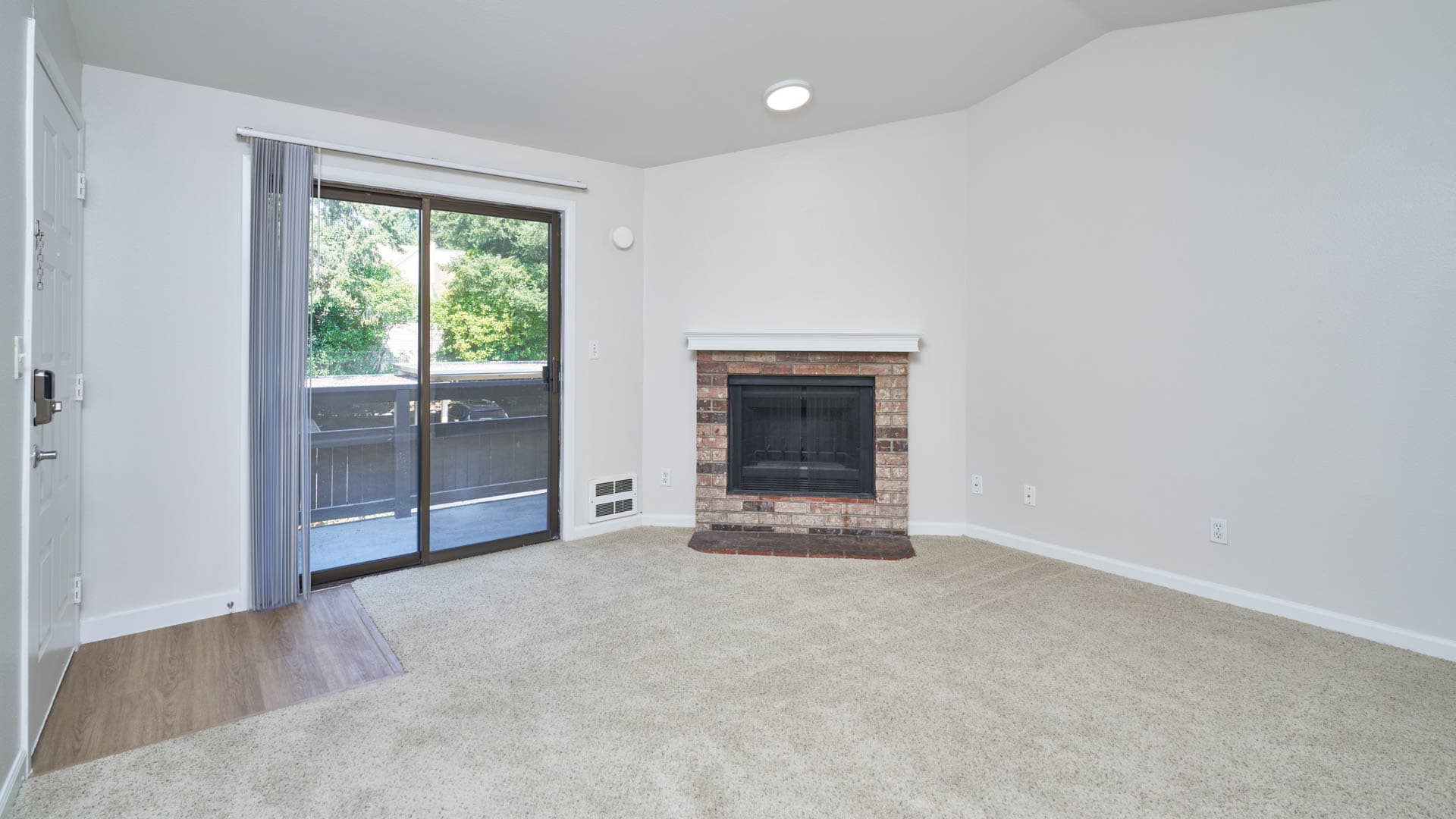 Bellevue Meadows Apartments 4 of 10