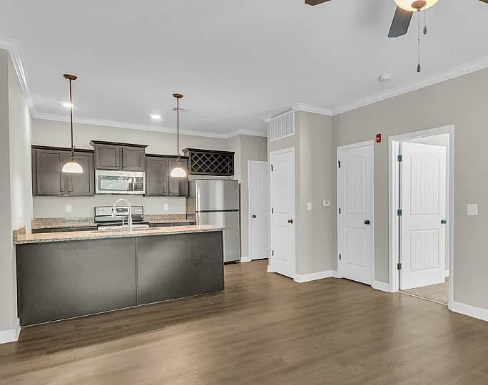 Woodhaven Apartment Living 3 of 4