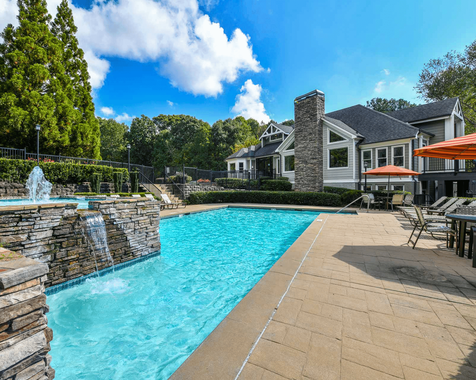 670 Thornton 1 of 12