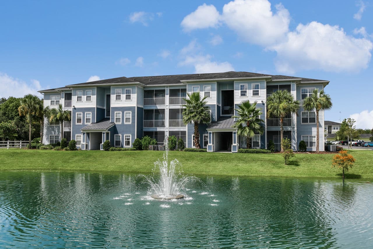 Arbor Glen Apartments Lakeland Fl 2 of 14