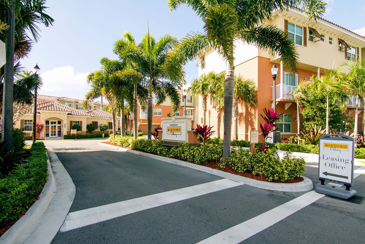 Midtown Delray Apartments 2 of 15