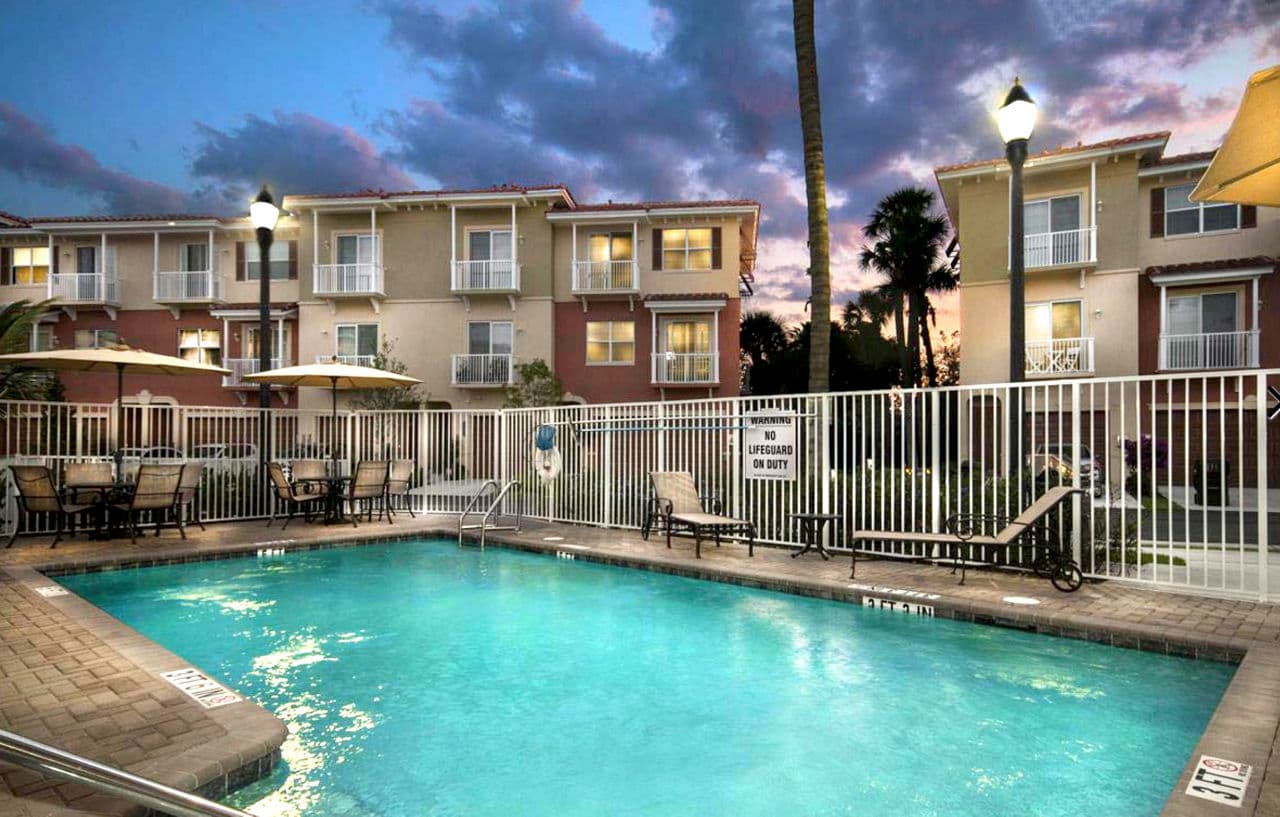 Midtown Delray Apartments 13 of 15