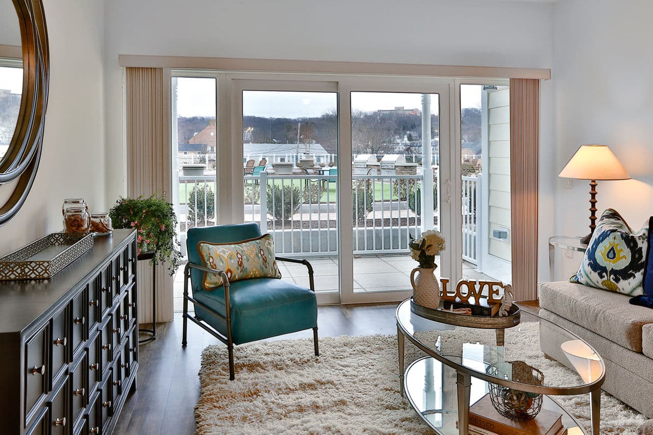 The Shipyard At Port Jefferson Harbor Apartments Port Jefferson Ny 27 of 31