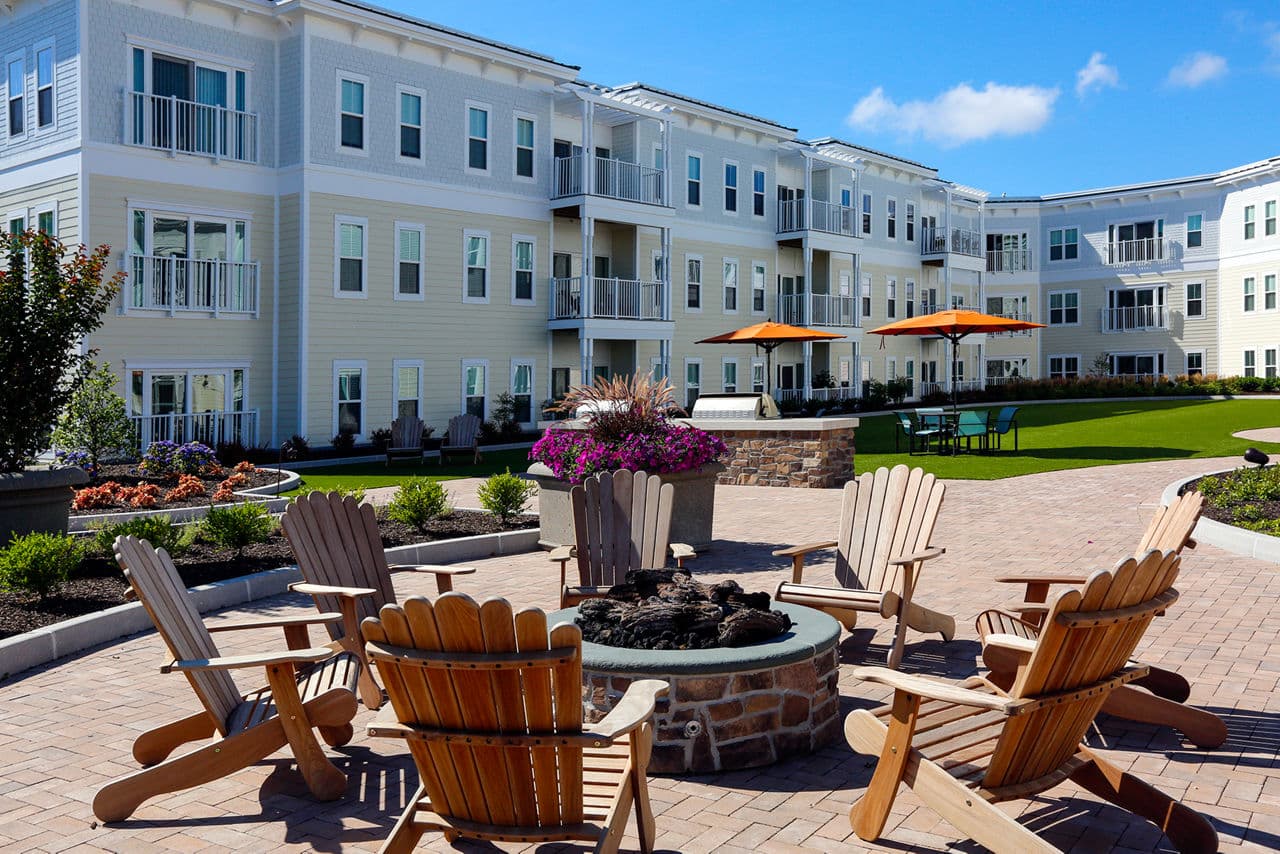 The Shipyard At Port Jefferson Harbor Apartments Port Jefferson Ny 13 of 31