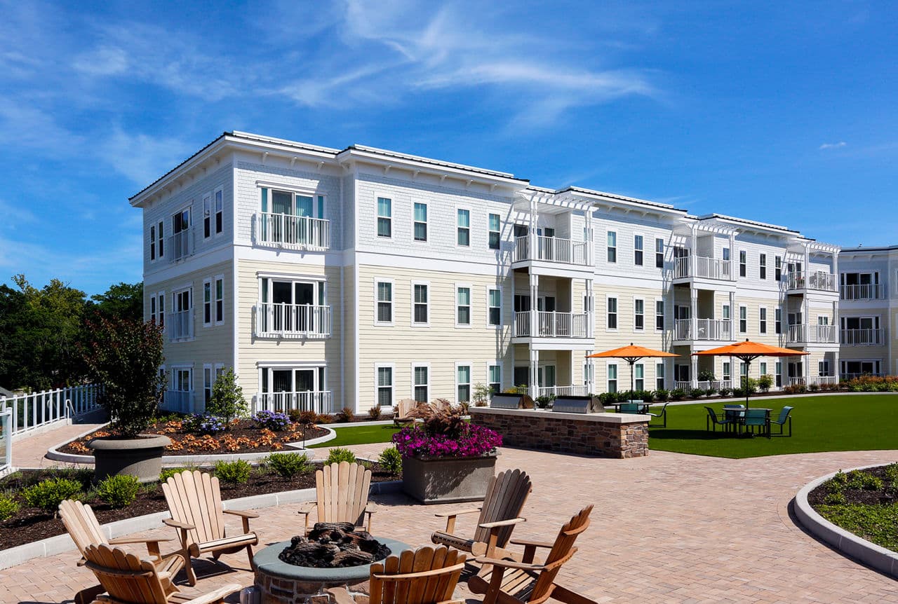 The Shipyard At Port Jefferson Harbor Apartments Port Jefferson Ny 14 of 31