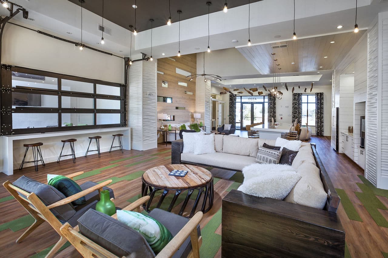 Sea Glass Apartments Destin Fl 3 of 16