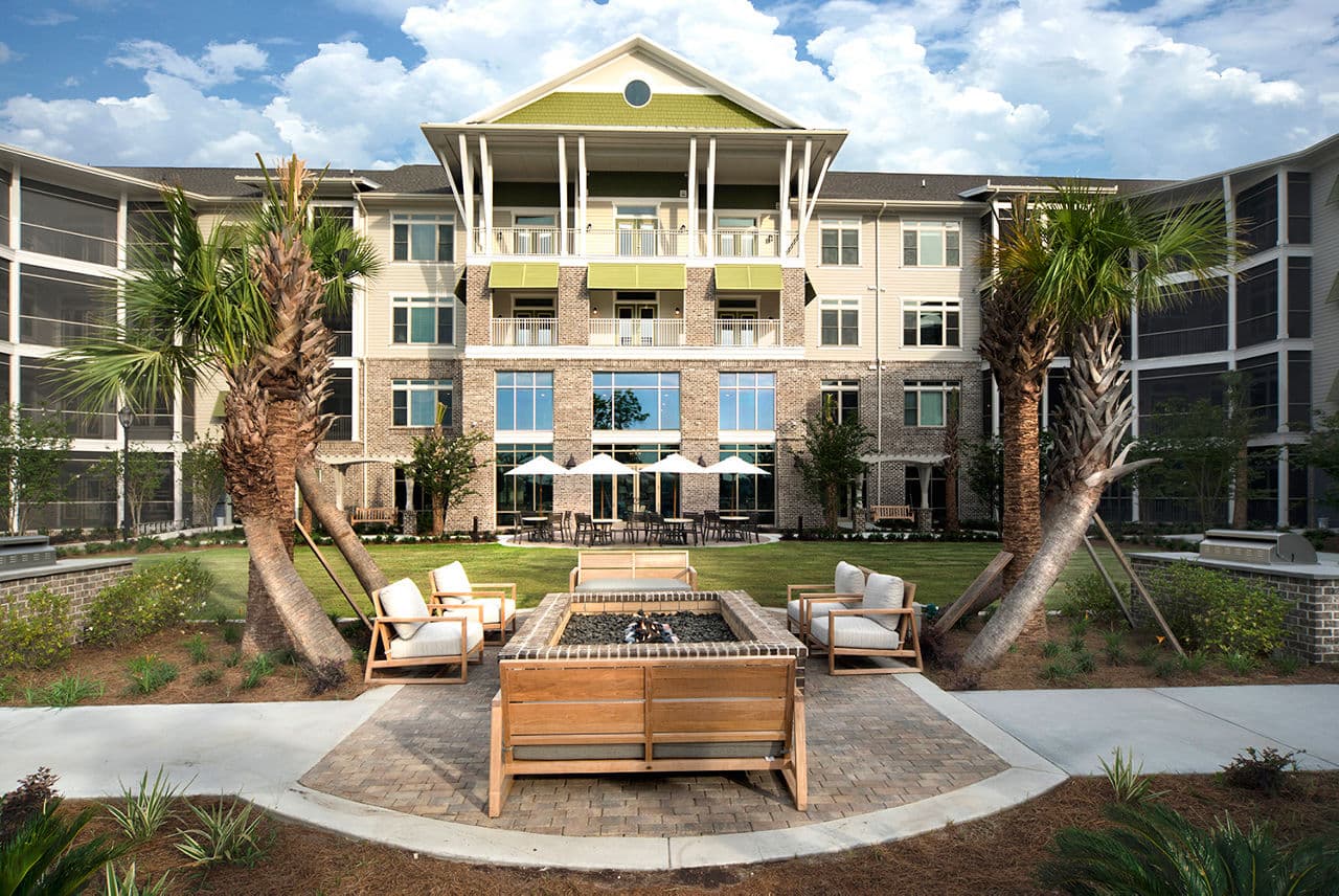 Waterwalk At Shelter Cove Towne Centre Apartments Hilton Head Island Sc 12 of 23