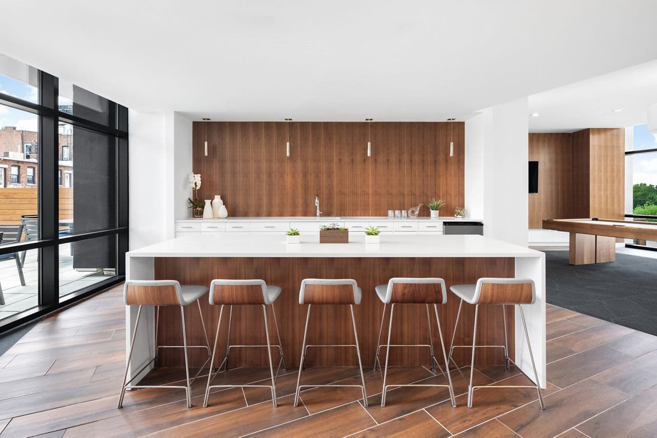 360 Huguenot New Rochelle Ny 3 of 17
