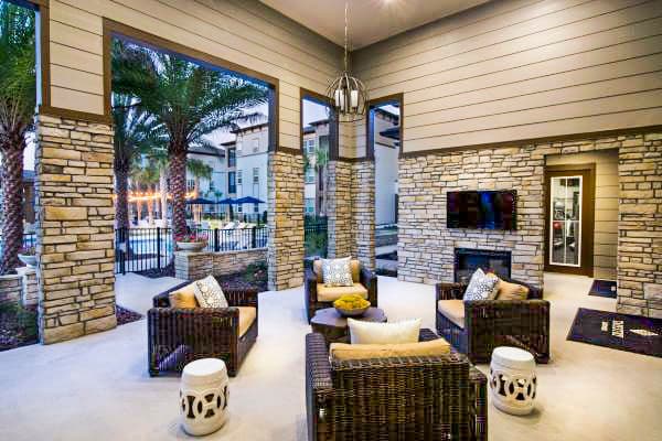 Residences At Lake Park Lutz Fl 8 of 16