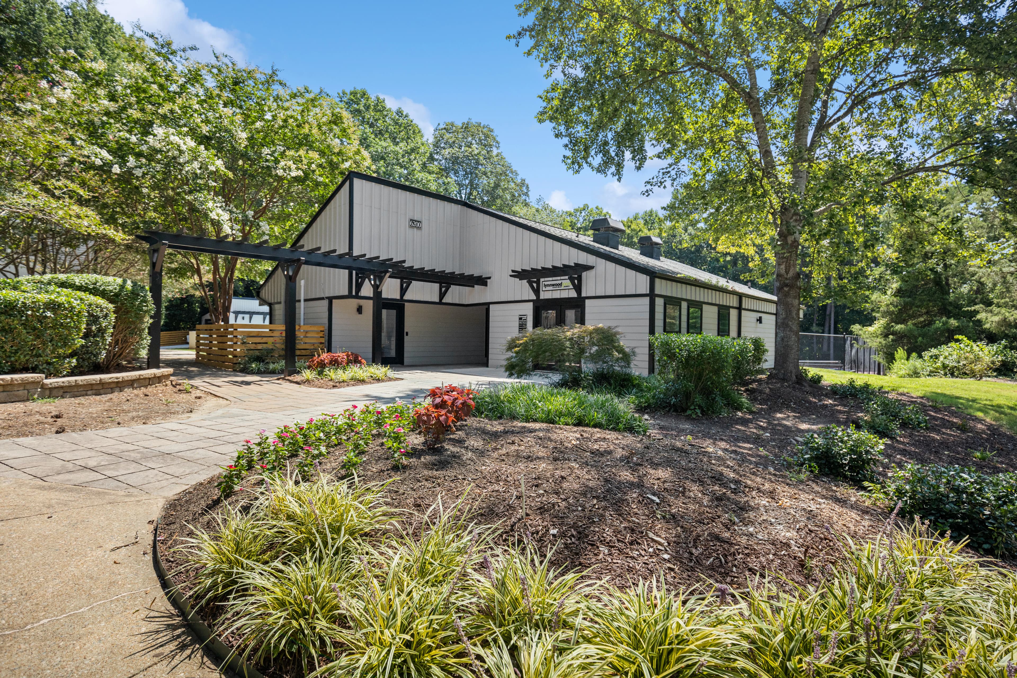 Lynnwood Park 5 of 6