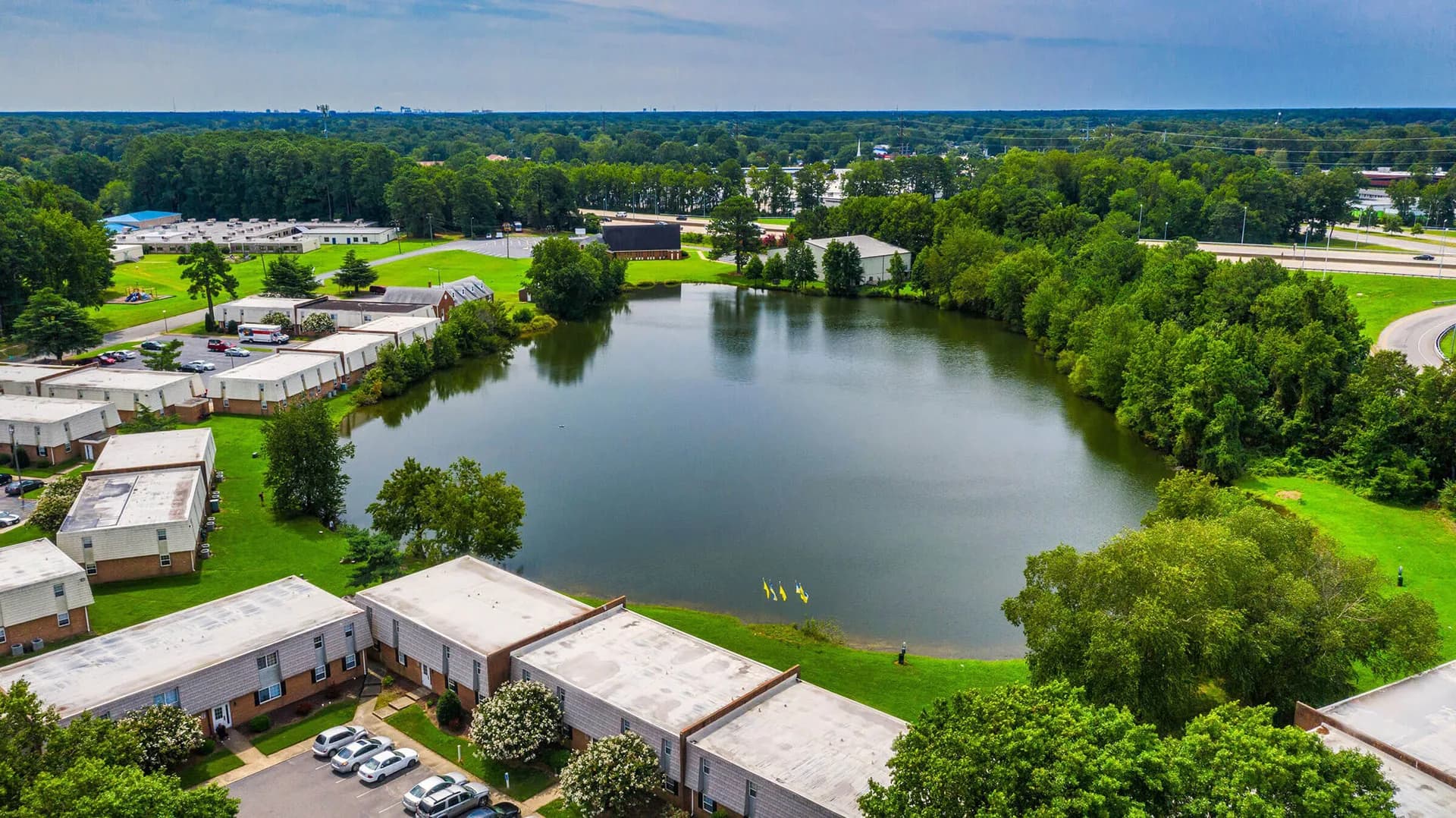 Newport Lake Apartments 2 of 6