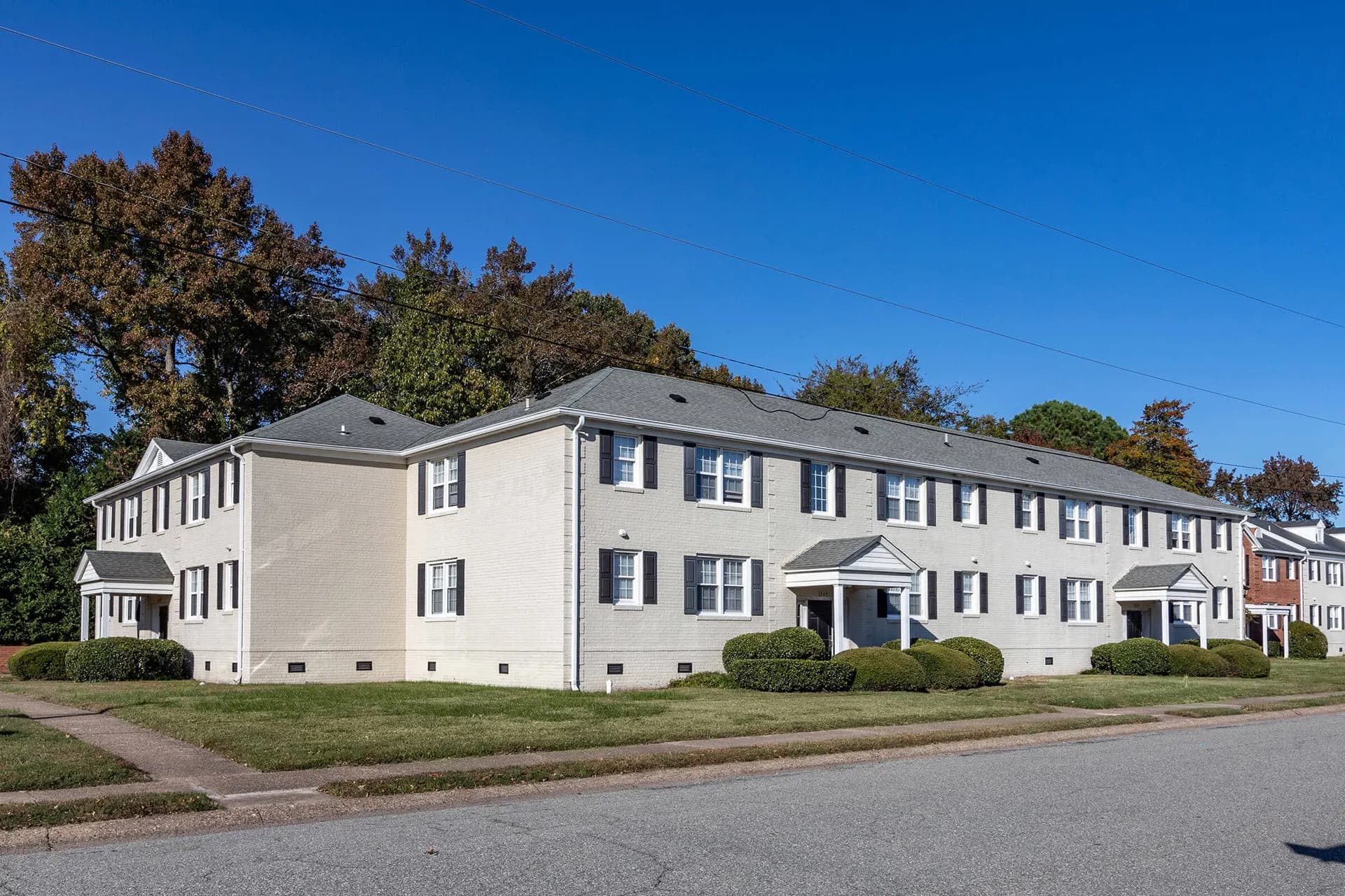Apartments of Merrimac 2 of 8