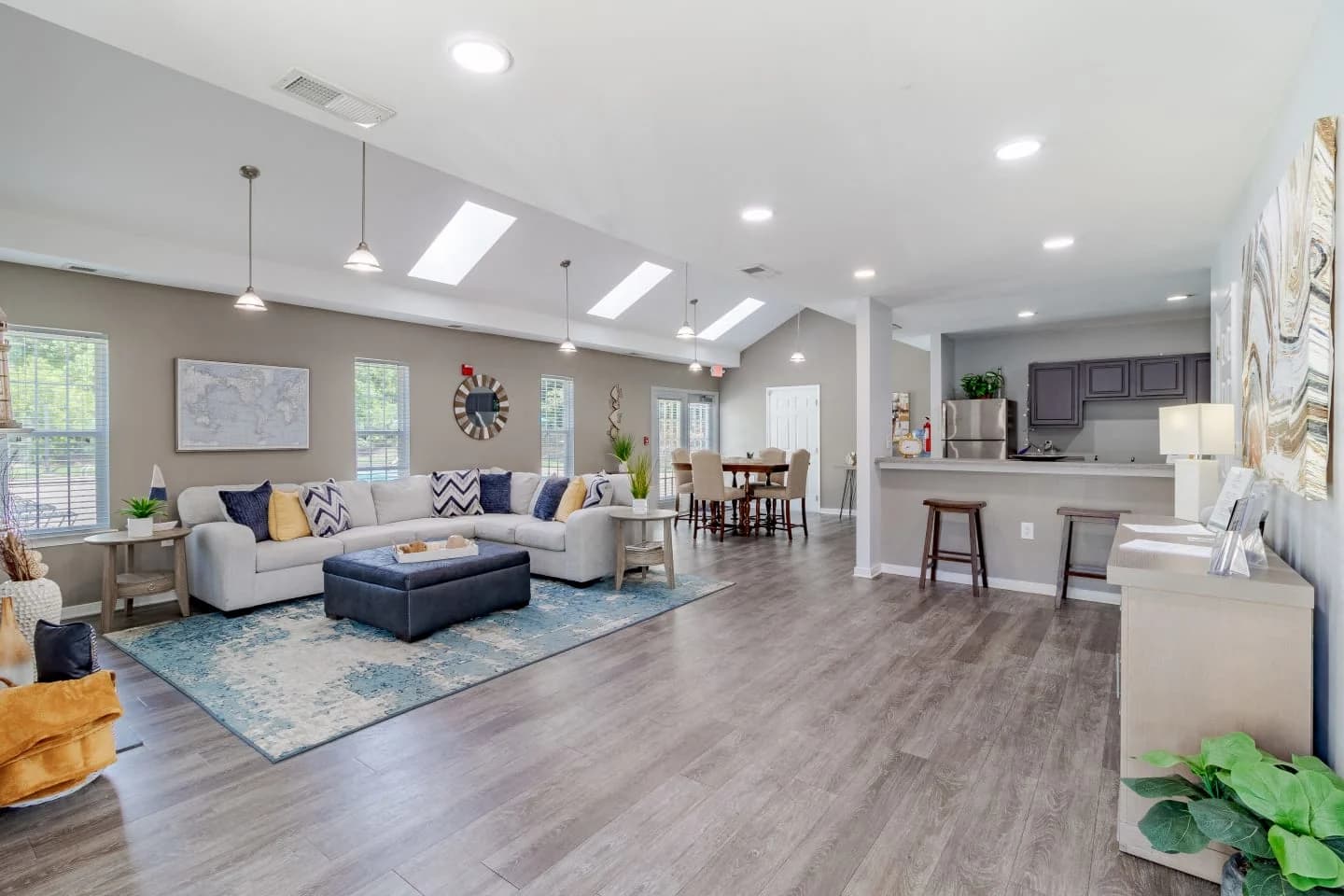 Longhill Grove 1 of 11