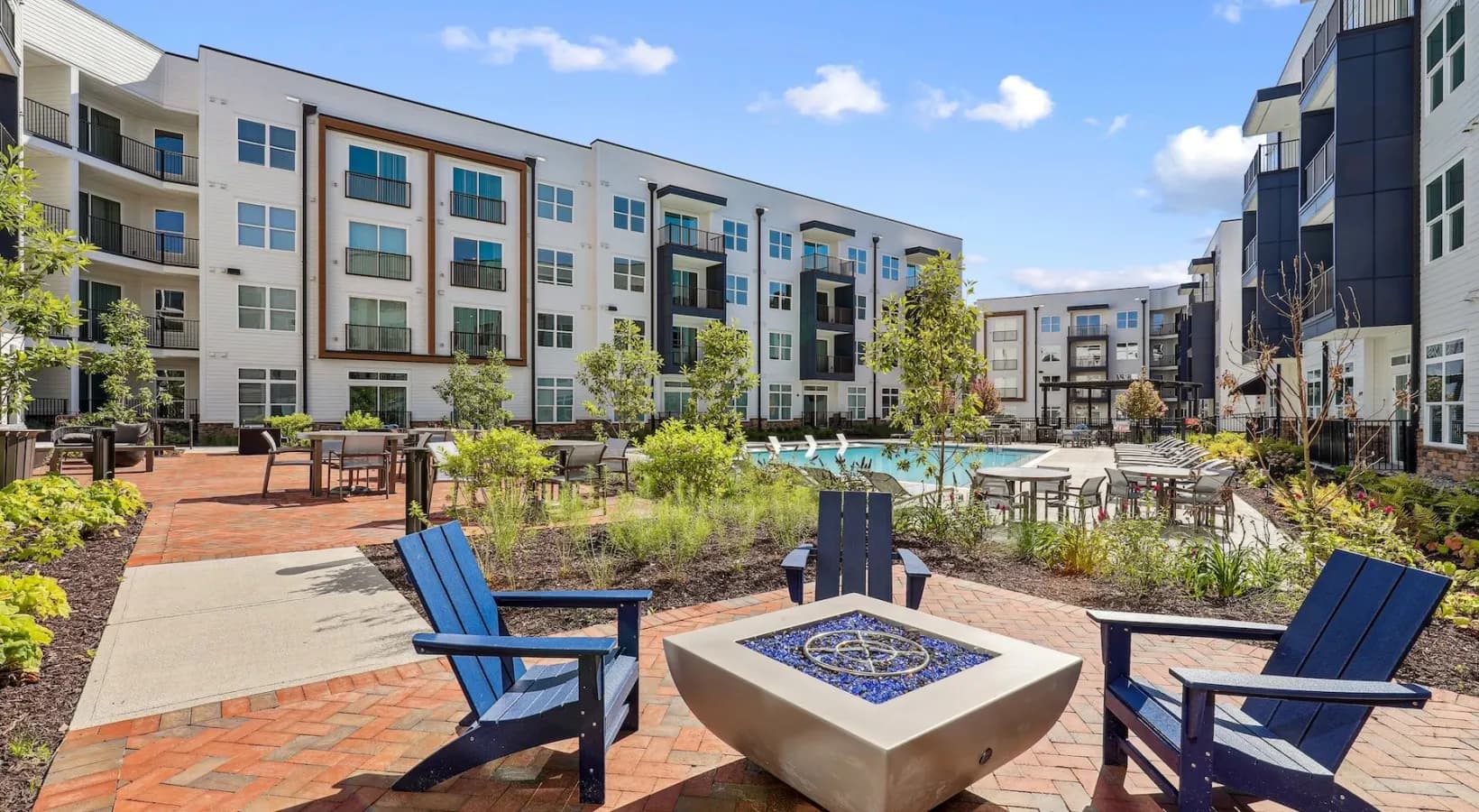 Innsbrook Square 6 of 12