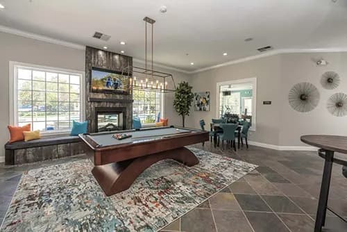 North Pointe Apartments 1 of 3