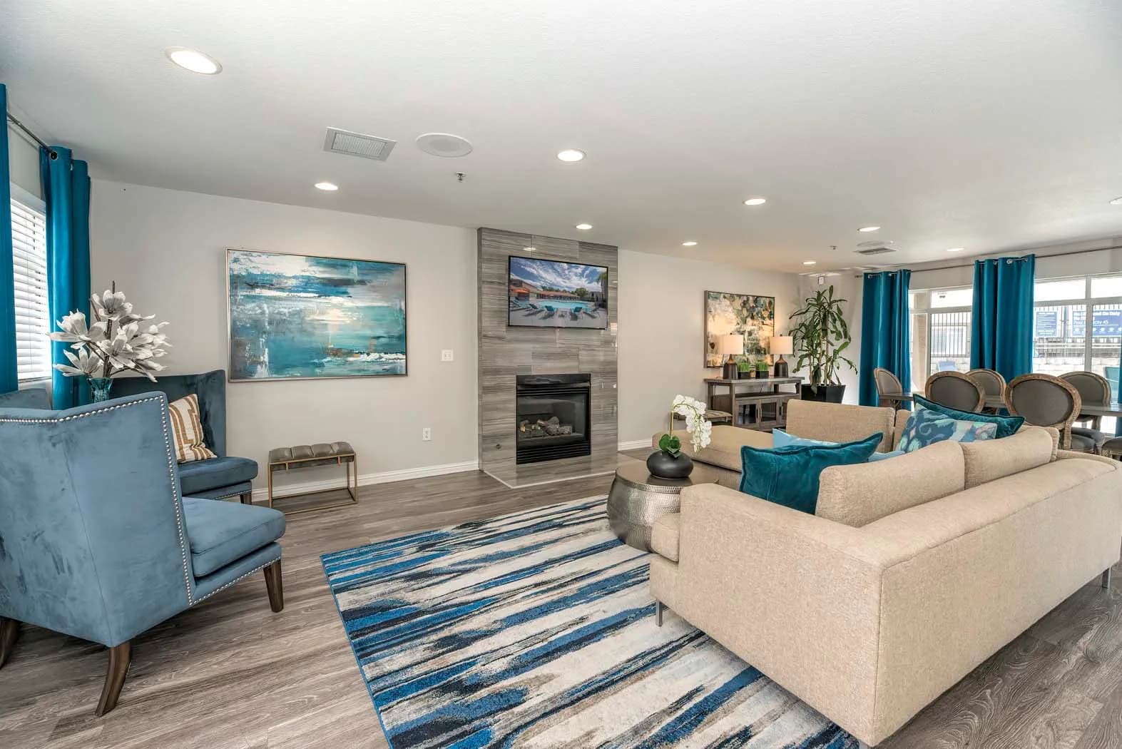 Bella Vista at Elk Grove Apartments 2 of 3