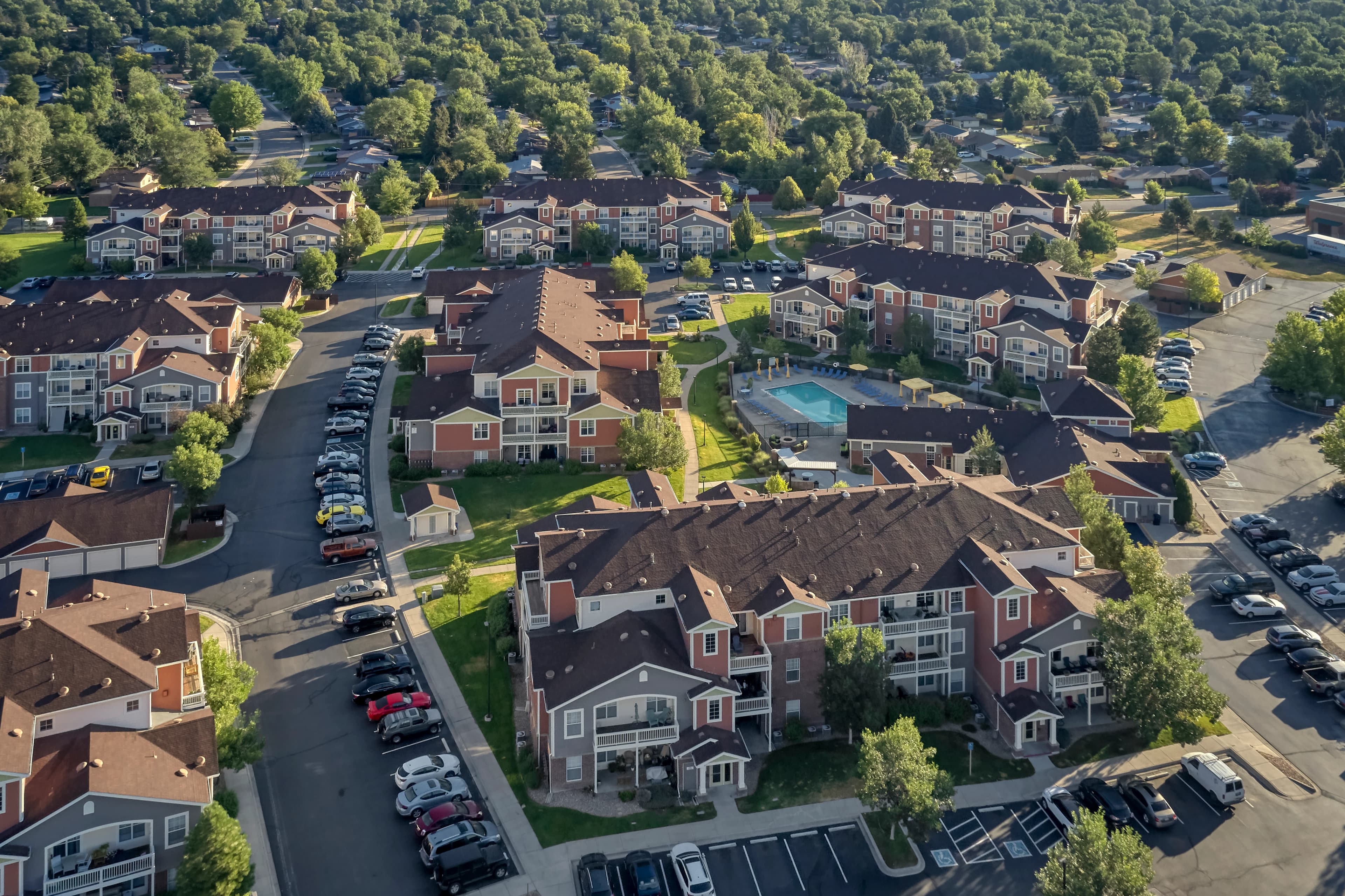 Bear Valley Park Apartments 3 of 3