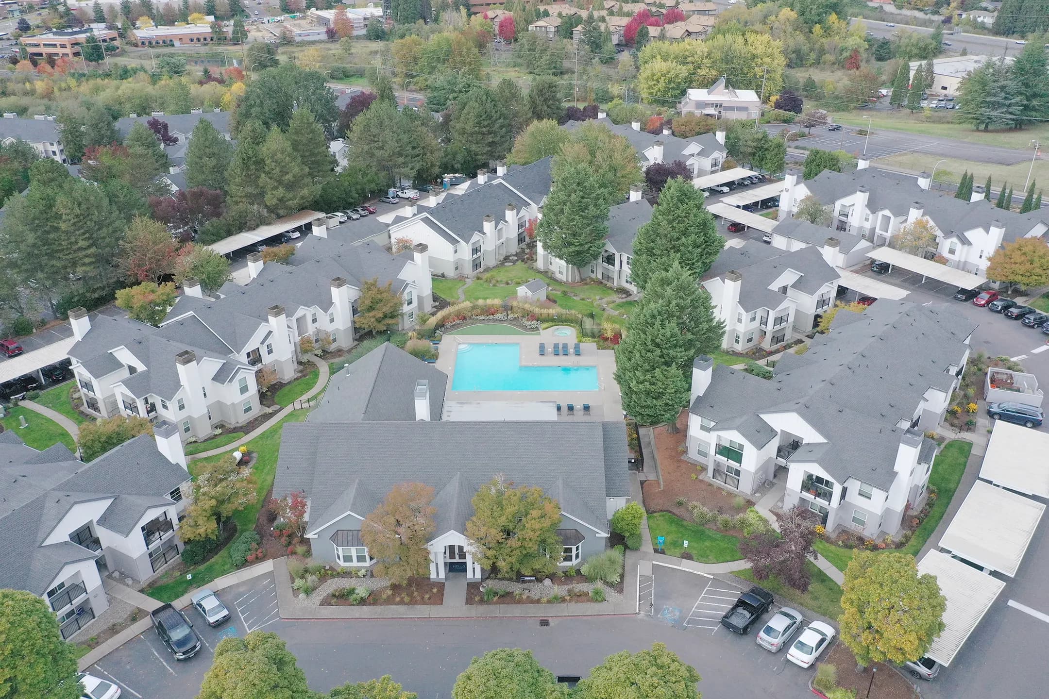 Emerald Place Apartments 3 of 5