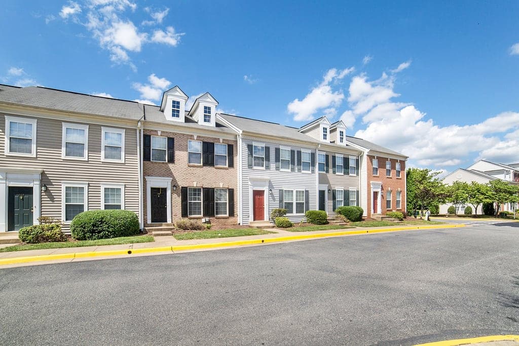 Riverside Manor Apartments 2 of 2