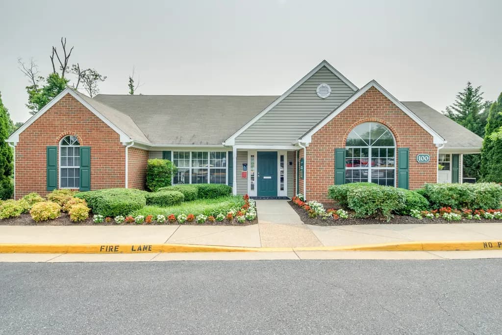 Crestview Apartments 2 of 2