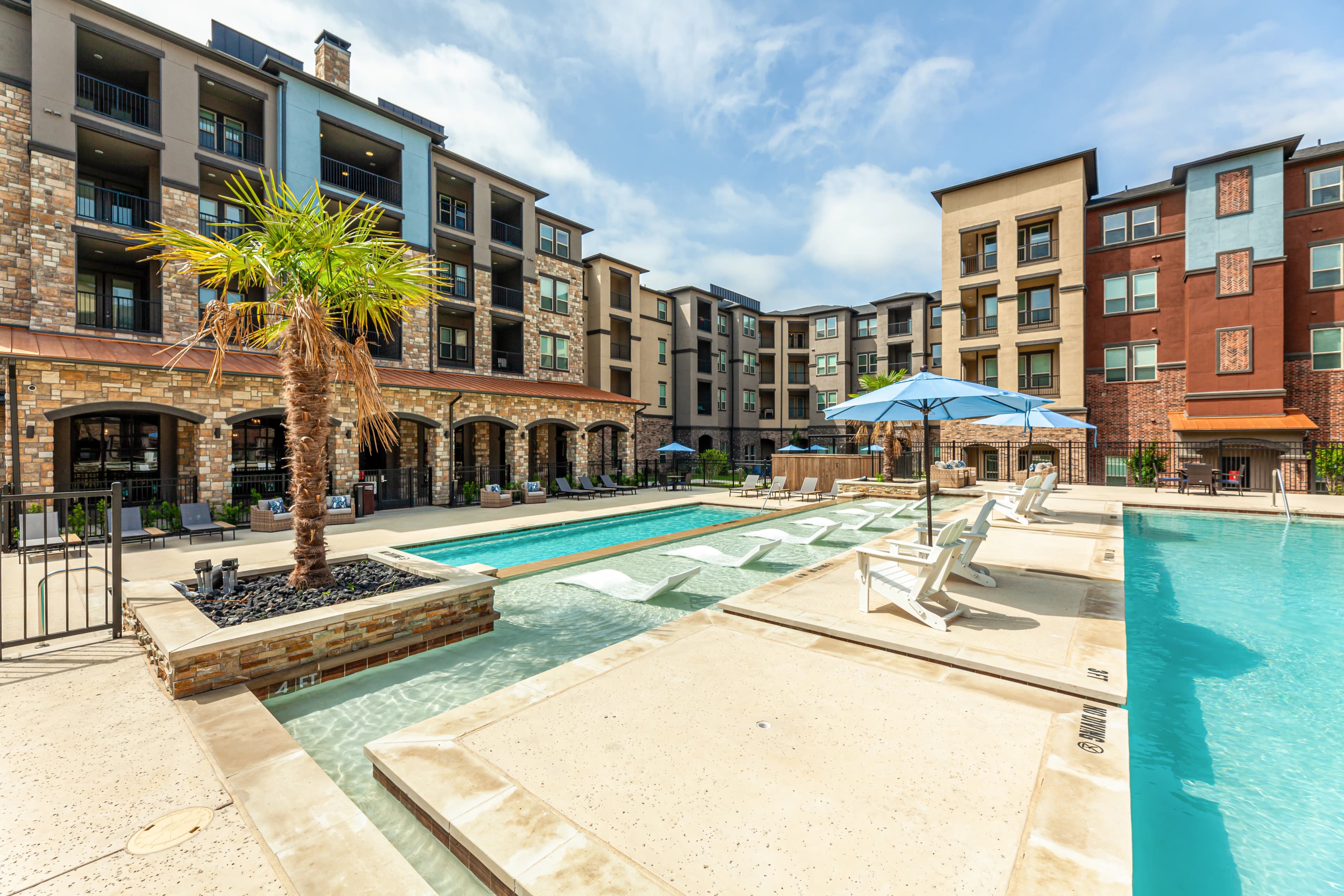 Luxia Craig Ranch 1 of 12