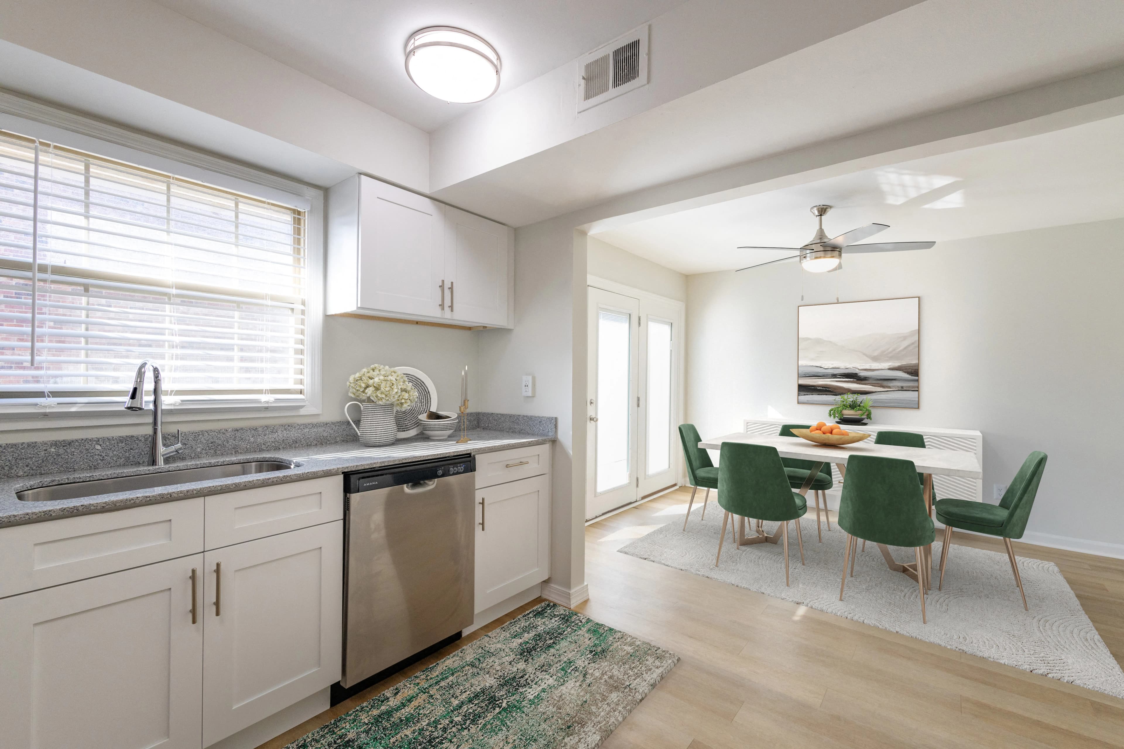 Monon Living 17 of 109