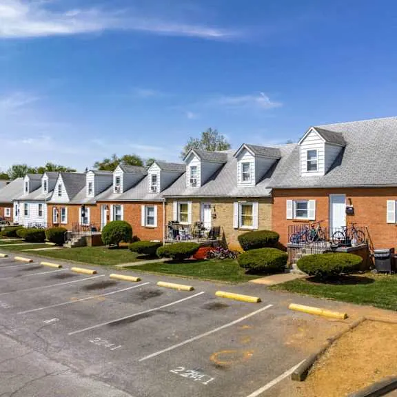 Blue Ridge Apartments 1 of 7