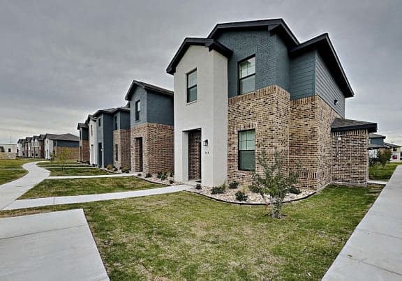 Willow Crossing Townhomes 1 of 8