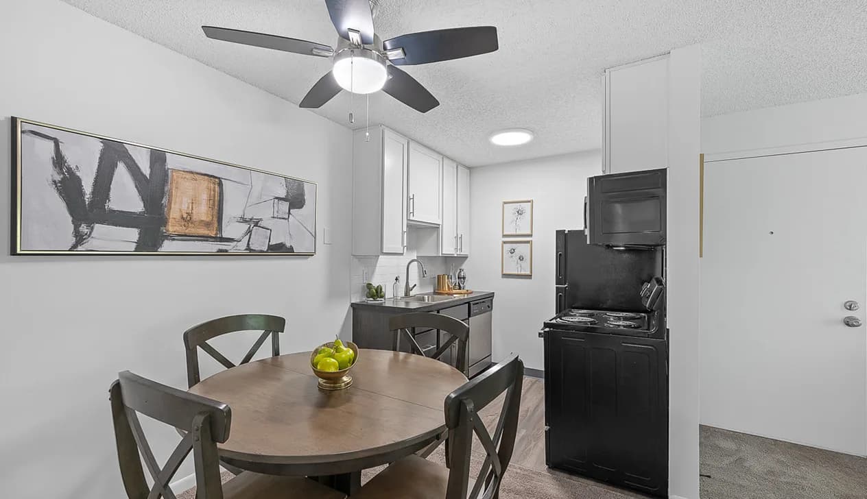 Timber Glen Apartments 9 of 15