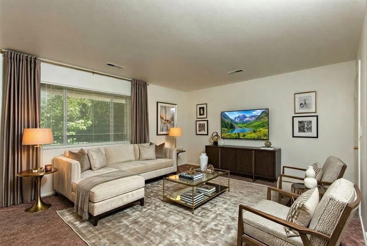 Kensington Place, East, & East II 72 of 81