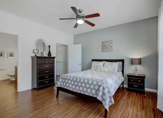 Ethan Pointe Apartments 12 of 12
