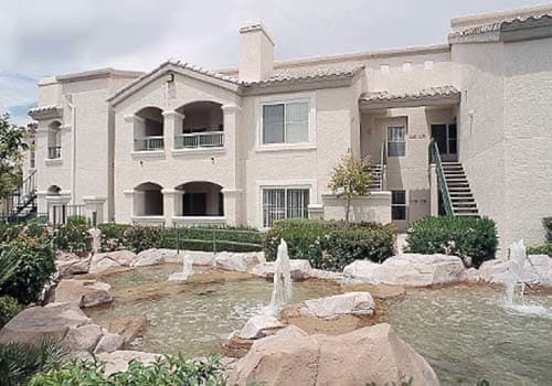Estancia 1 of 4