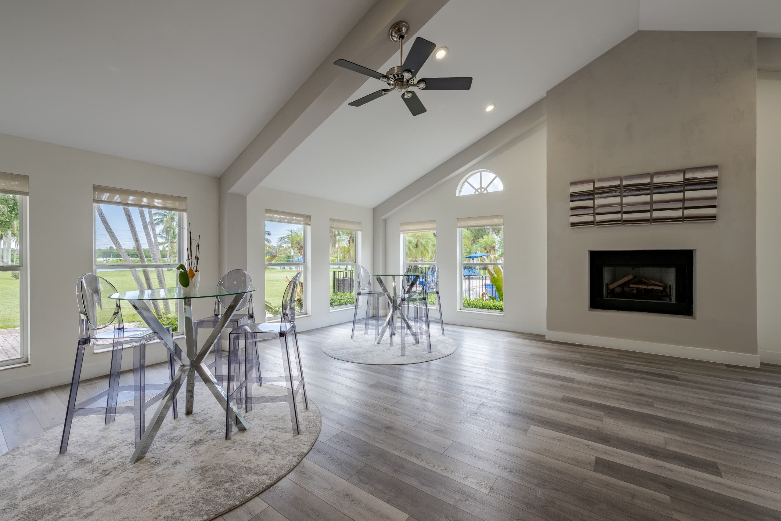 The Landings at Pembroke Lakes 1 of 14