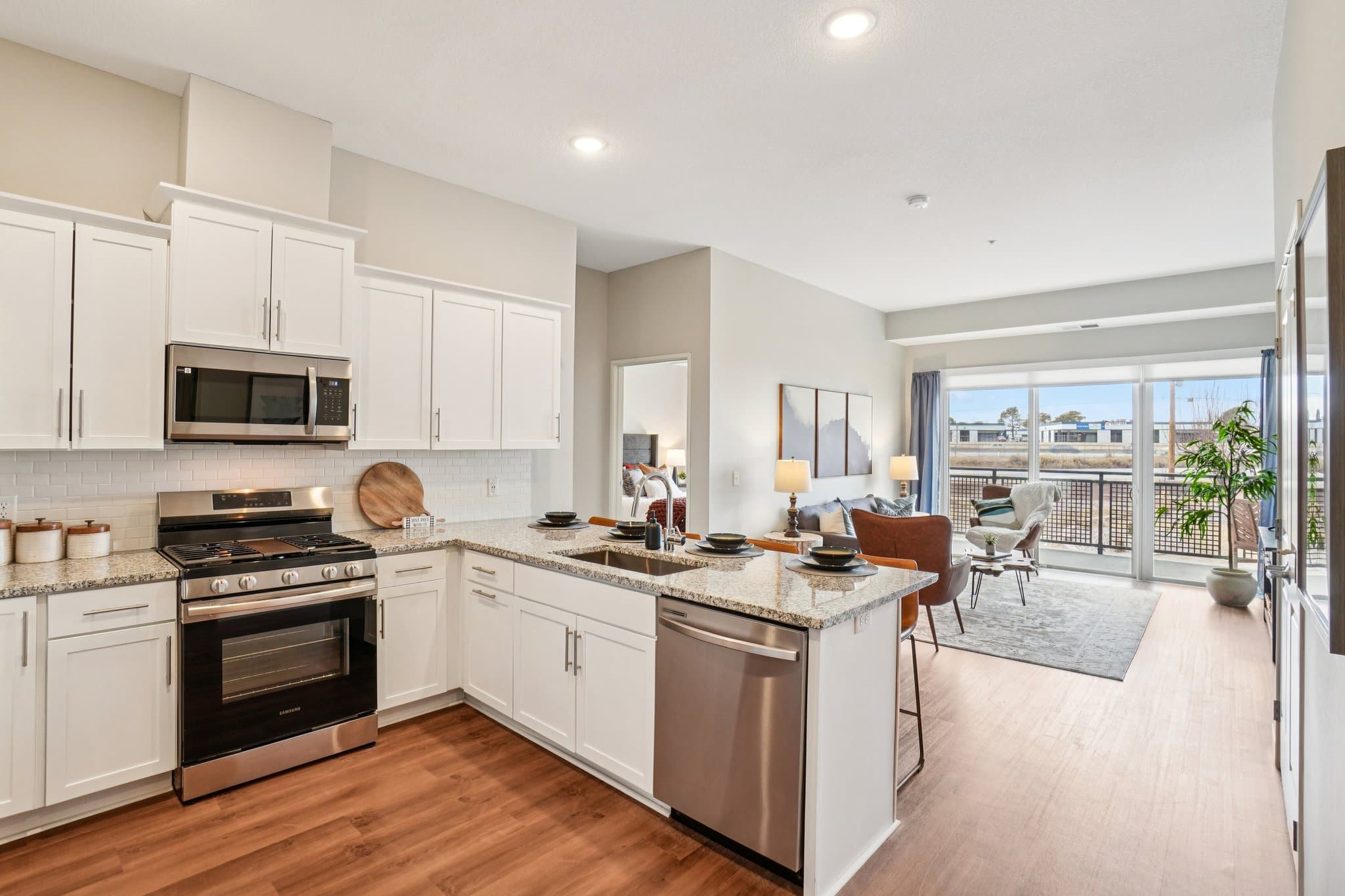 Lyra Apartments 10 of 14