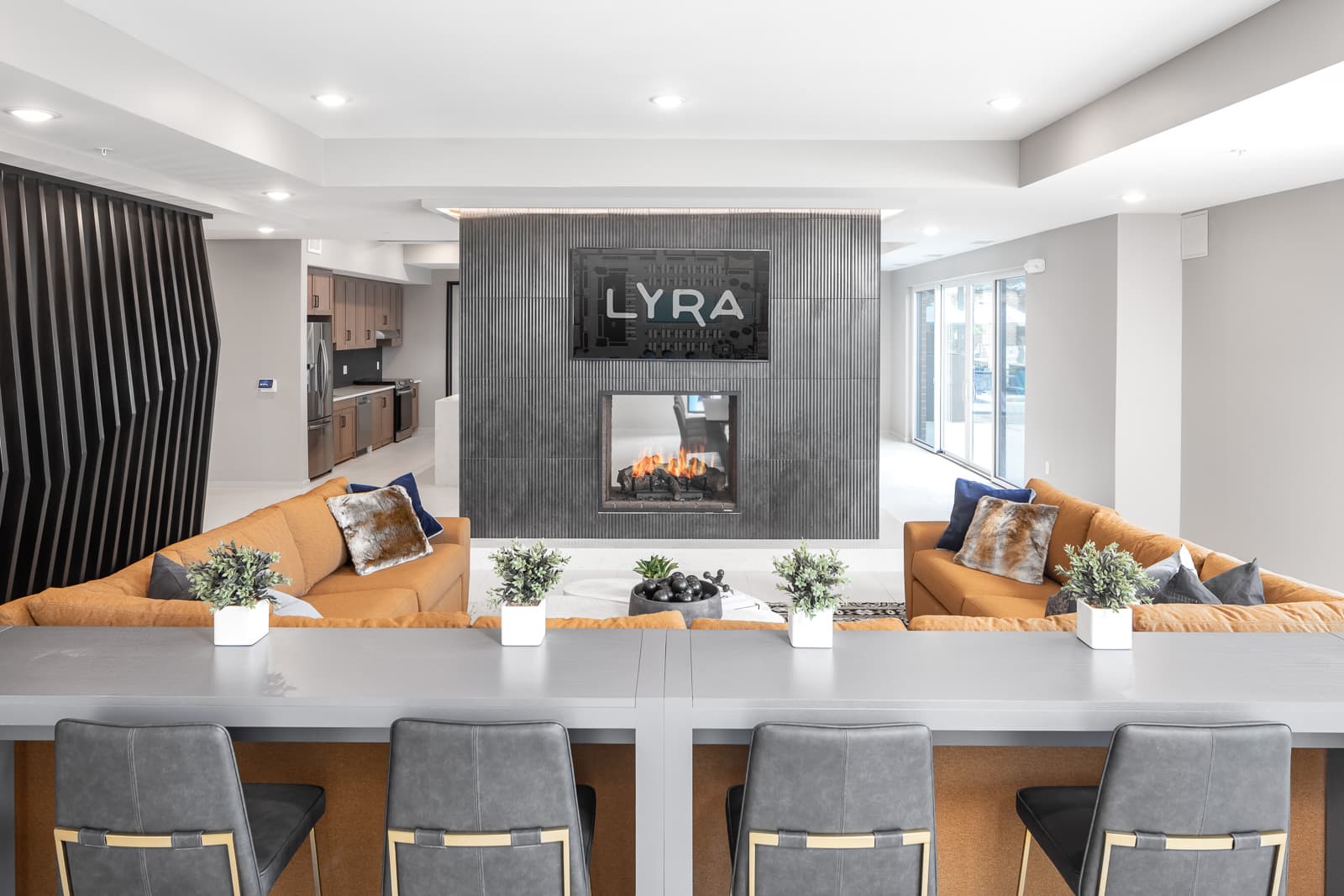 Lyra Apartments 11 of 14