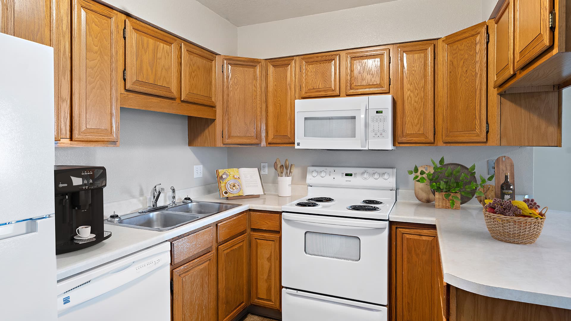 Castlerock Apartment Homes 6 of 9