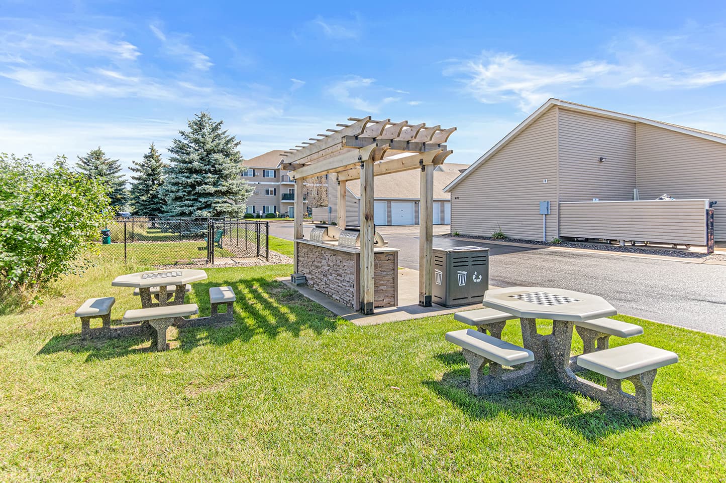 Evergreen Apartment Homes 5 of 10