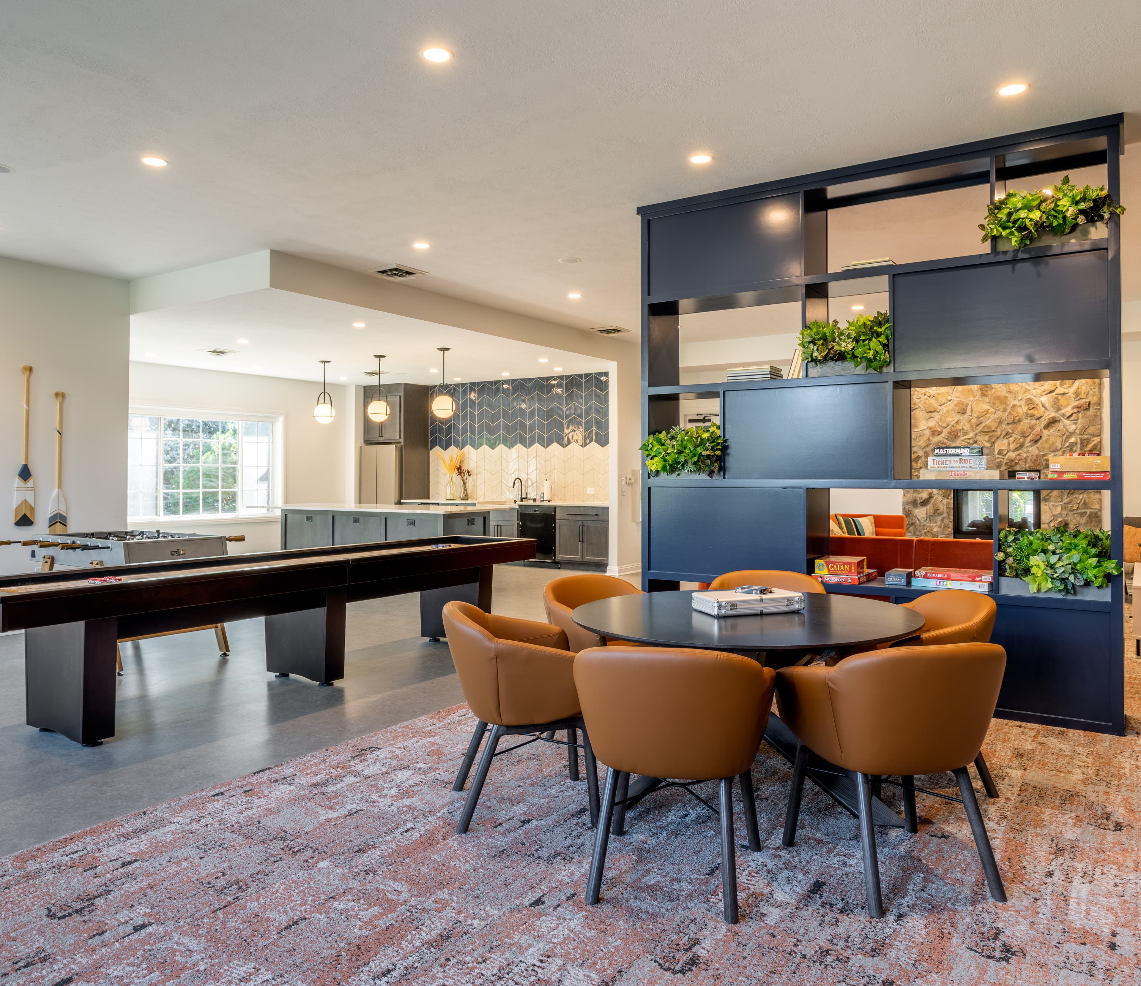 Lakeside Village Apartment Homes 7 of 11