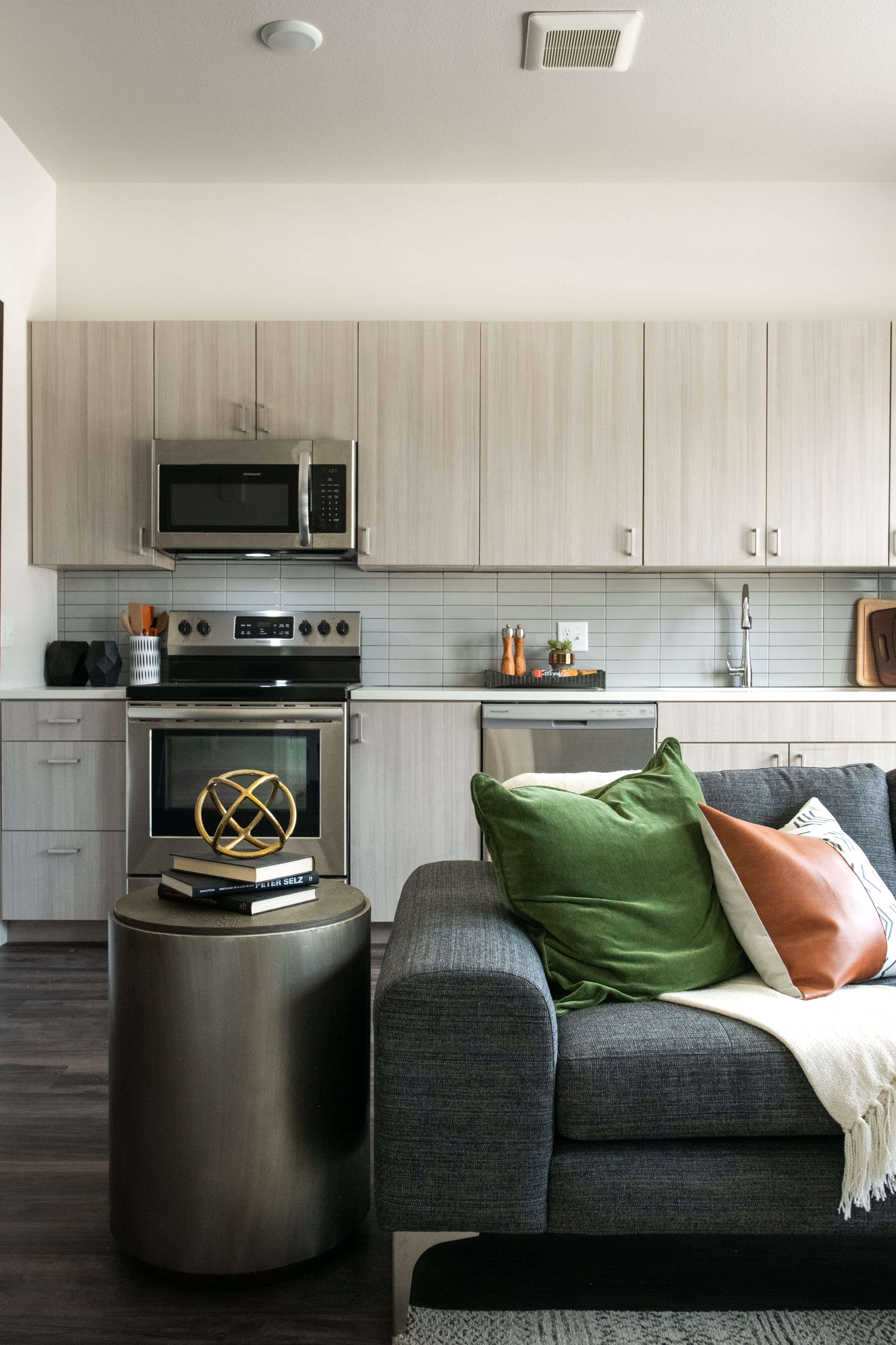 Railway Flats Apartments 10 of 13