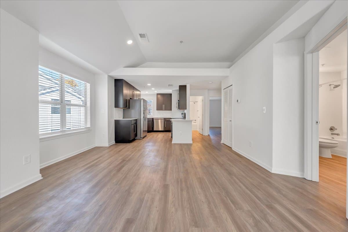 The Vinings Apartments 17 of 52